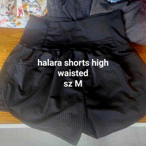 Halara Shorts sz M BRAND NEW.